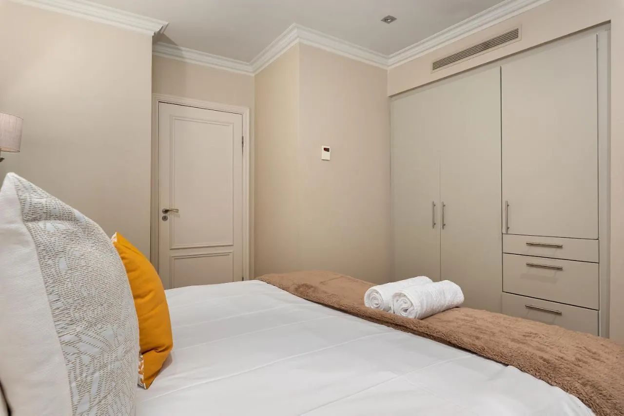 Cape Royale Apartments ケープタウン