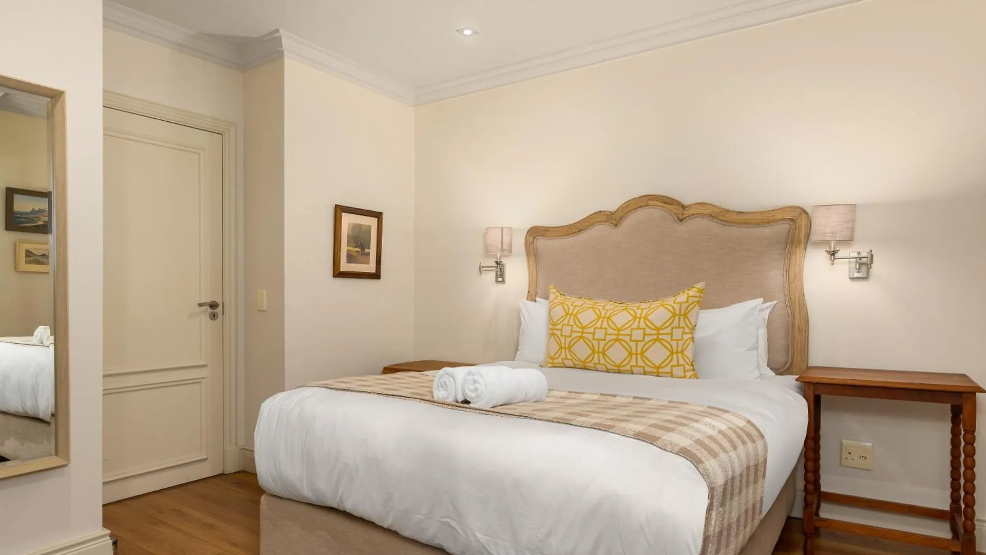 Cape Royale Apartments Cape Town