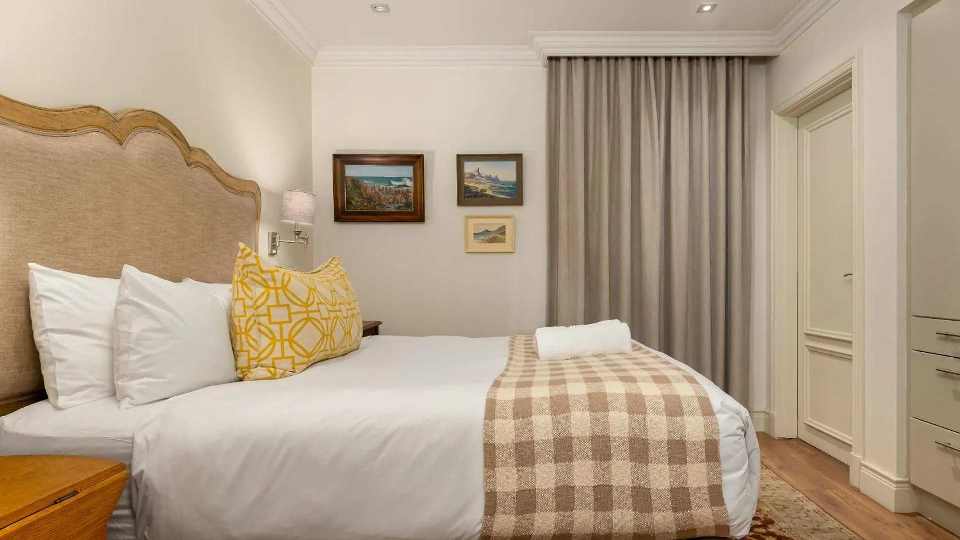 Cape Royale Apartments Cape Town South Africa
